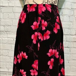 Long Floral Skirt (Plus Size)
